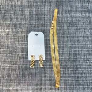 Vintage Elegant Gold Tone Chain Link Earrings and Necklace Set